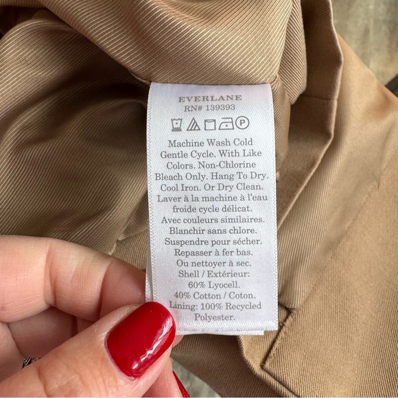 NWT! Everlane Oversized The ’80s Blazer - Color: Ash Brown - Picture 5 of 11